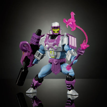 Masters of the Universe x Transformers Action Figure Megatron Armor Skeletor heo European Exclusive 14 cm