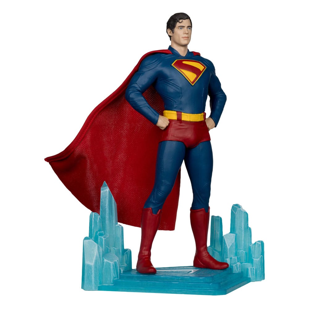 Superman (2025) DC Multiverse Mega Action Figure Superman 28 cm