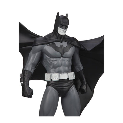 DC Direct Statue Batman Black & White Batman (by Jorge Jimenez) 27 cm Statues