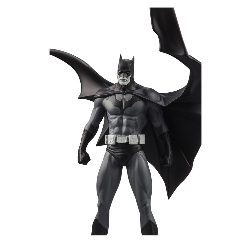 DC Direct Statue Batman Black & White Batman (by Jorge Jimenez) 27 cm Statues
