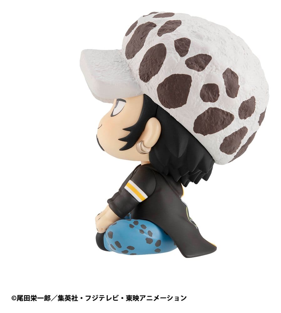 One Piece Look Up PVC Statue Trafalgar Law 11 cm