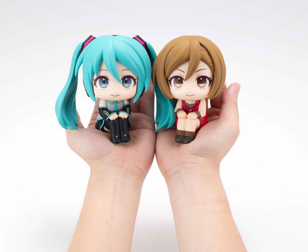 Character Vocal Series Look Up PVC Statue Hatsune Miku & Meiko Set (with gift) 11 cm