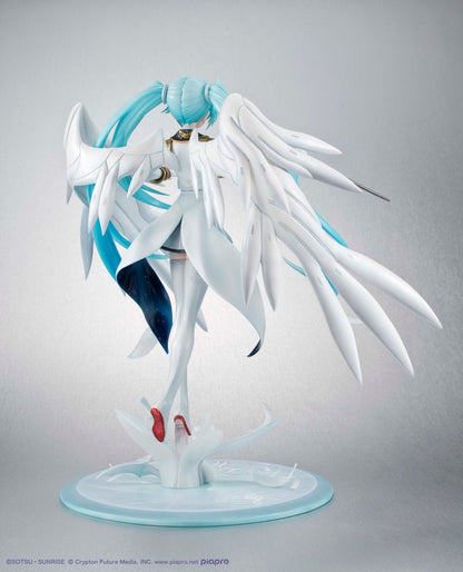 Mobile Suit Gundam x Hatsune Miku Lucrea PVC Statue Hatsune Miku x Wing Gundam Zero EW 45th Anniversary 27 cm Statues