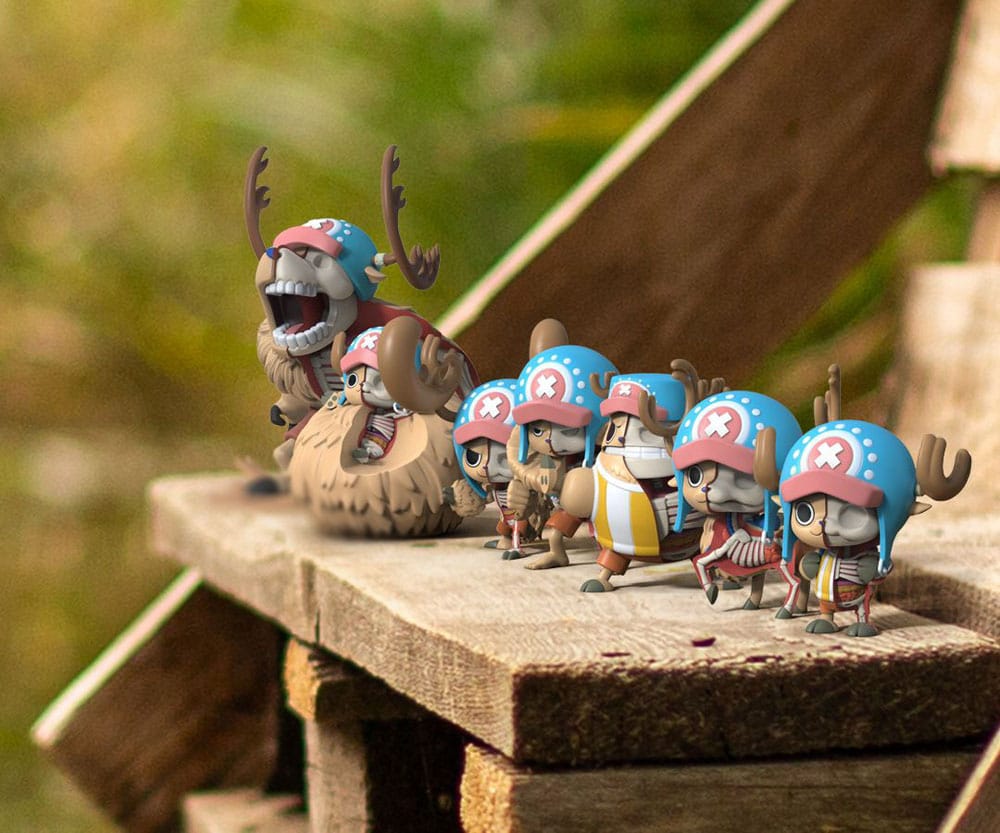 One Piece: Freeny's Hidden Dissectibles Series 3 Chopper 4 inch Vinyl Figure Blind Box Display (6)