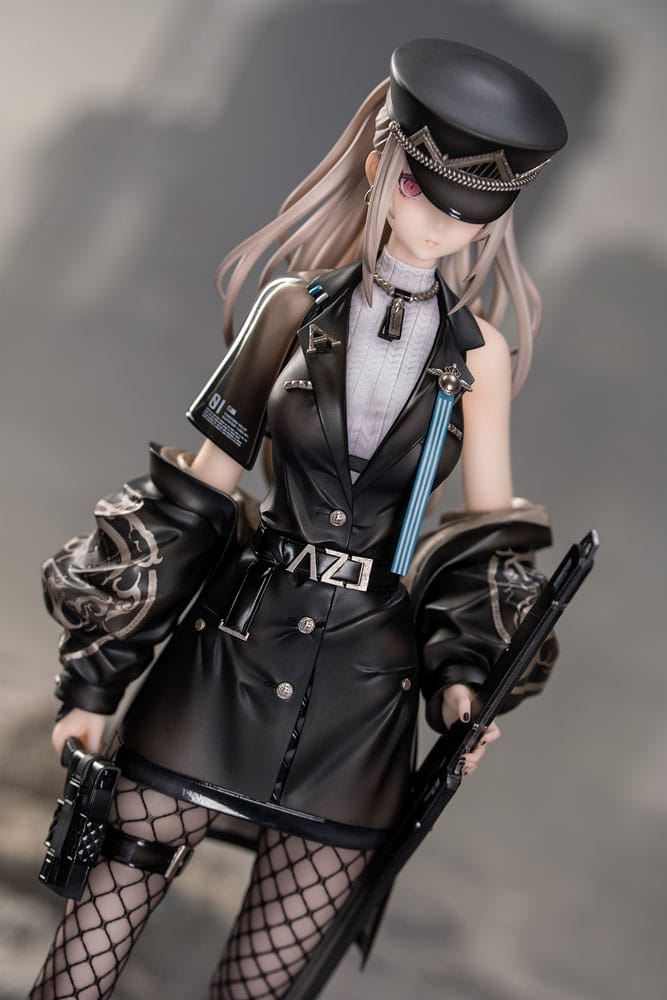 A-Z: PVC Statue 1/7 [B] Full Dress 25 cm Statues