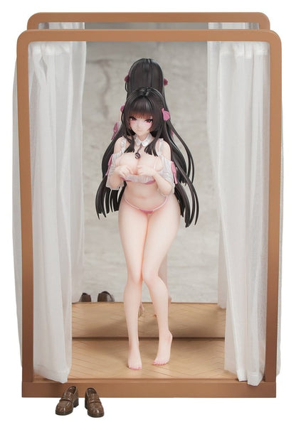 Azur Lane Gift+ PVC Figure 1/8 Trinidad Trapper in the Changing Room Ver. 23 cm