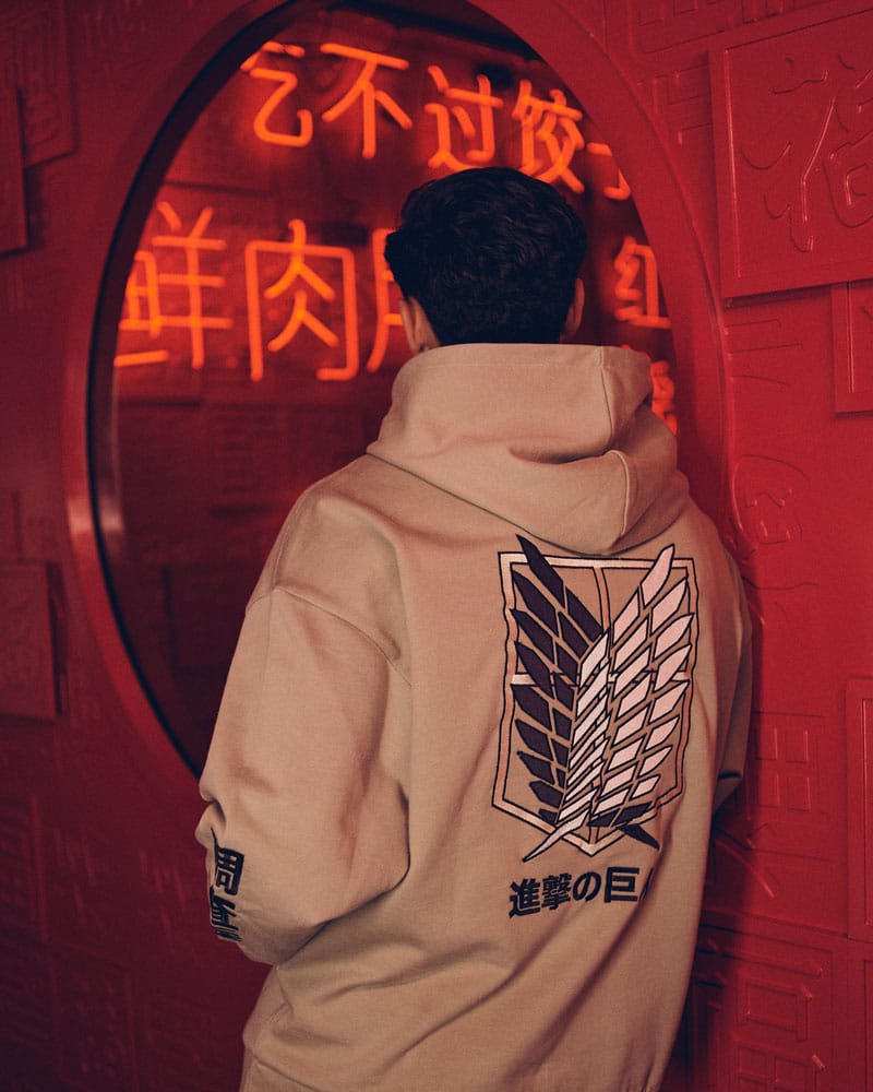 Attack on Titan Hooded Sweater Graphic Khaki Size XL