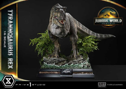 Jurassic World Rebirth Legacy Museum Collection Statue 1/6 Tyrannosaurus Rex 94 cm