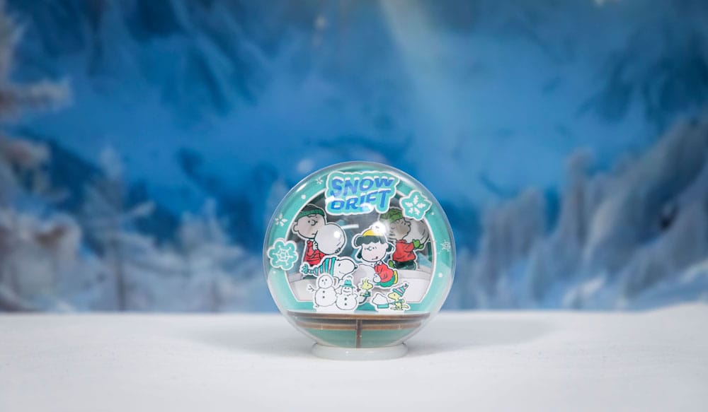 Peanuts Puremind Model Kit Wooden Theater Globe Snow Drift