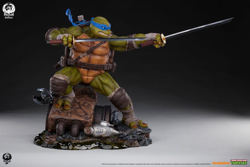Teenage Mutant Ninja Turtles Statue 1/3 Leonardo (Deluxe Edition) 52 cm Statues