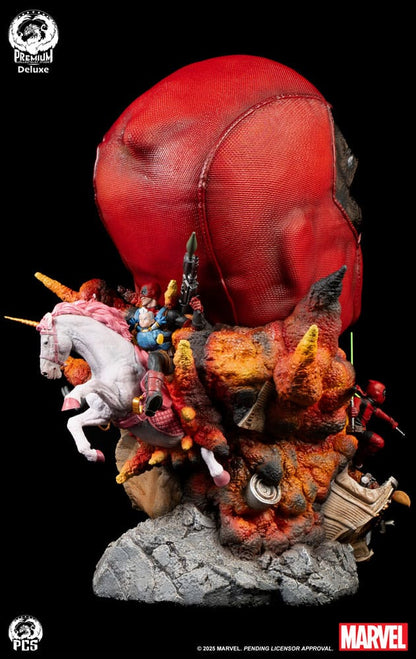 Marvel Fine Art Bust Deadpool Deluxe Edition 42 cm