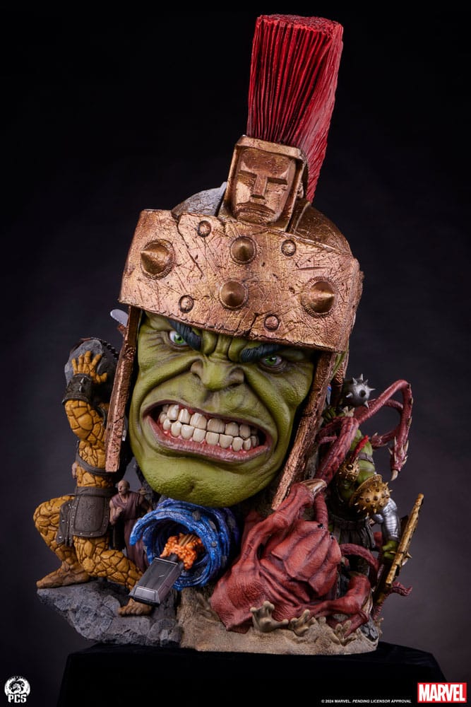 Marvel Fine Art Bust Planet Hulk 69 cm Busts