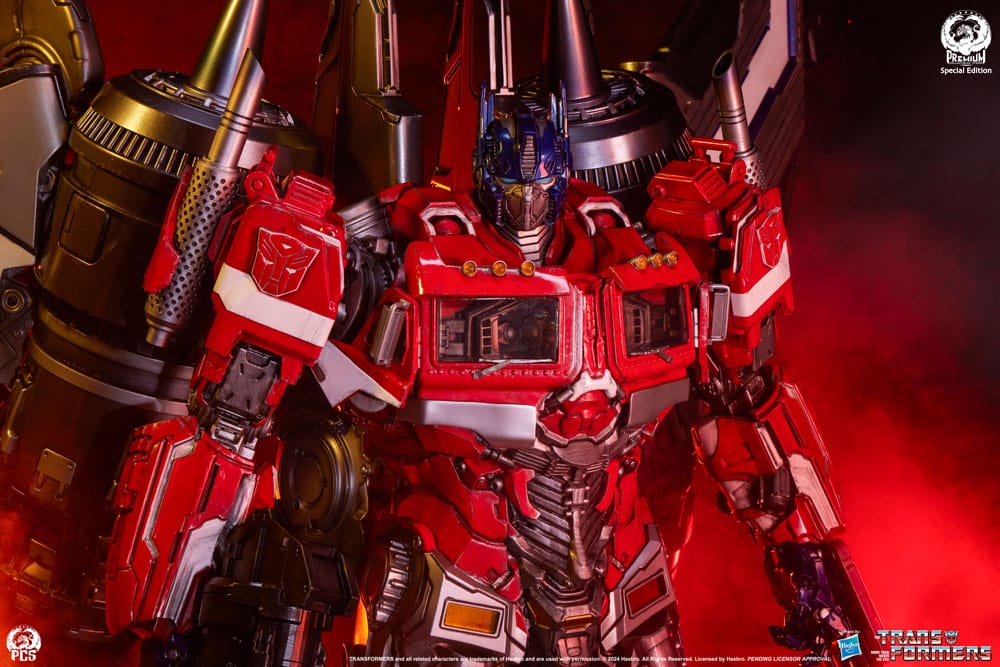 Transformers Museum Scale Statue Optimus Prime Jet Convoy Edition 87 cm Statues
