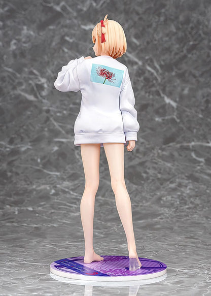 Lycoris Recoil PVC Statue 1/7 Chisato Nishikigi: Oversized Sweatshirt Ver. 25 cm