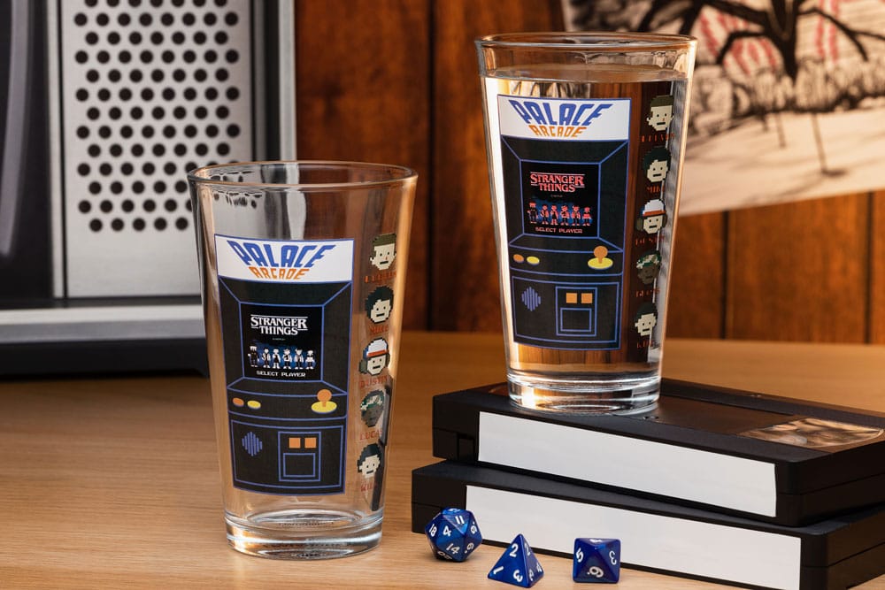 Stranger Things Drinking glass with thermo effect Arcade 400 ml