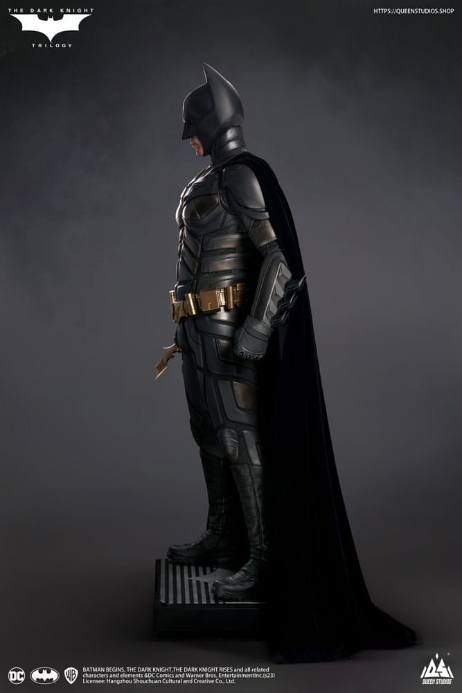 The Dark Knight Life-Size Statue Batman Premium Edition 207 cm Lifesize statues