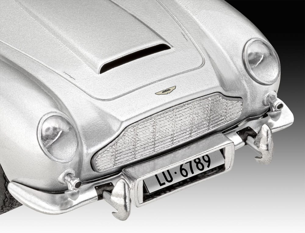 James Bond Advent Calendar Aston Martin DB5 1/24 Model Kit