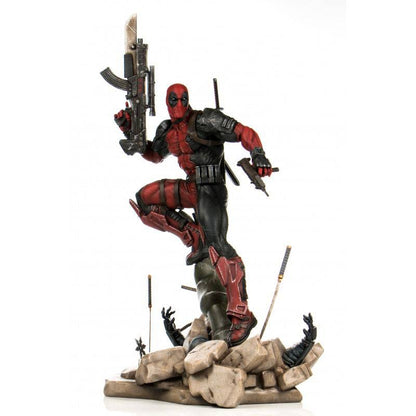 Marvel Comics PrototypeZ Statue 1/6 Deadpool by Erick Sosa 46 cm Statues