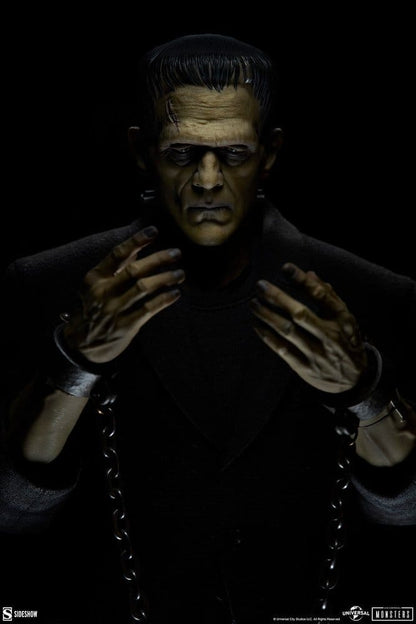 Universal Monsters Action Figure 1/6 Frankenstein (Collector Edition) 33 cm