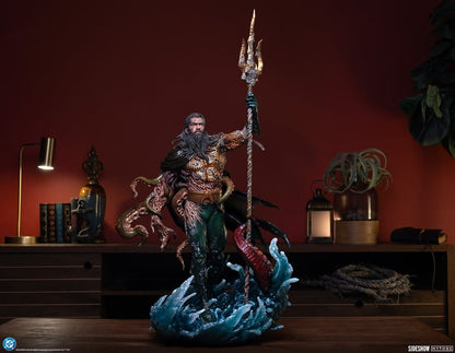 DC Comics Aquaman Premium Format Statue Aquaman: Lord of the Deep 74 cm