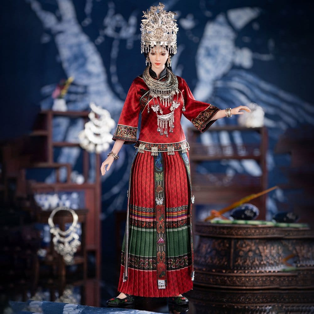 The Miao of China's 56 Ethnic Groups Figure 1/6 Red 30 cm