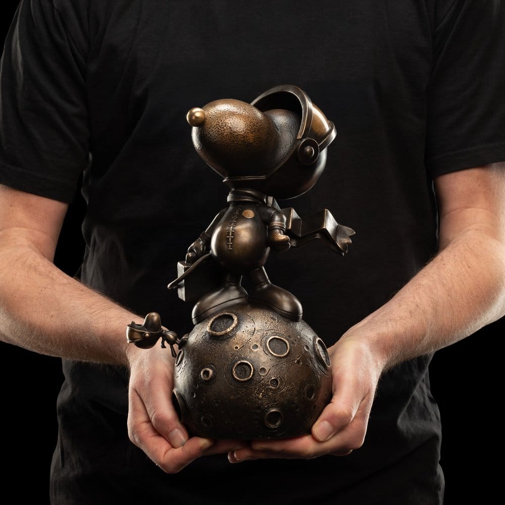 Peanuts Bronze Statue Snoopy: First Beagle on the Moon Limited Edition 29 cm