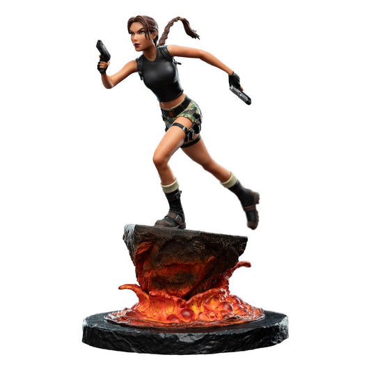 Tomb Raider Mini Statue Lara Croft: The Sanctuary of Flame 18 cm Statues