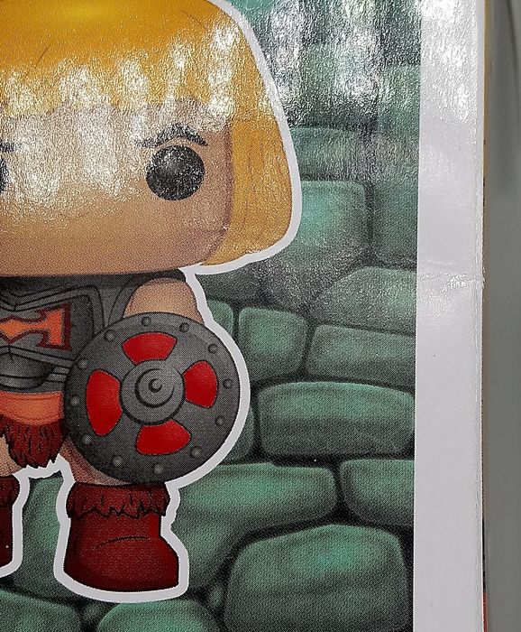 #562 Battle Armor He-Man - Masters of the Universe Box Damaged Funko POP