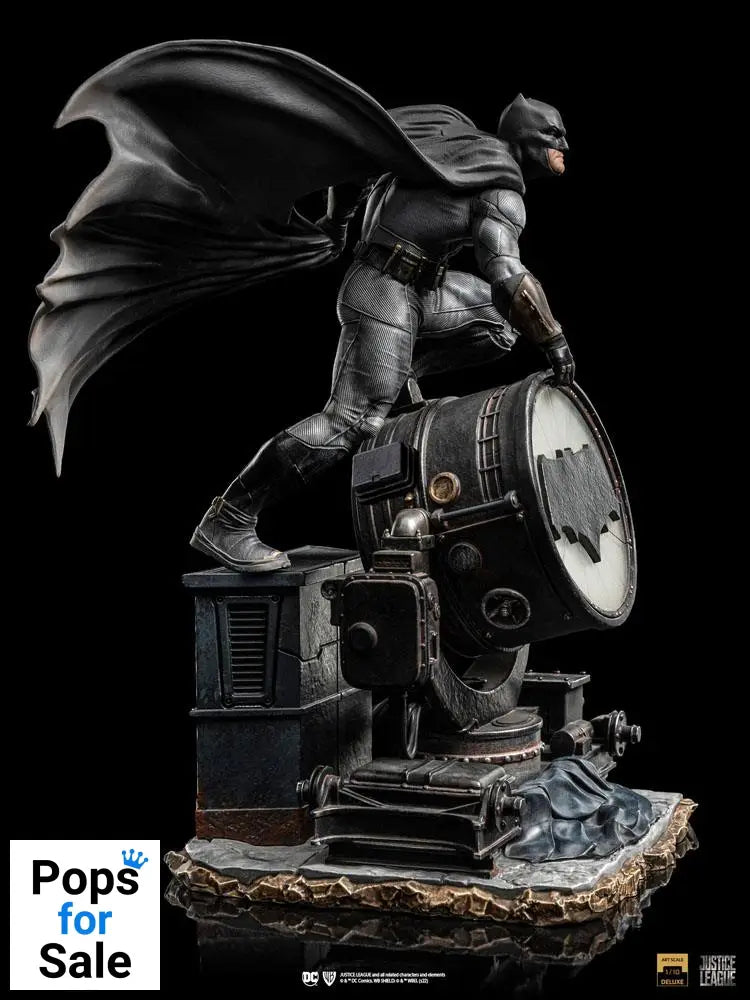 Zack Snyder’s Justice League Deluxe Art Scale Statue 1/10 Batman on Batsignal 28 cm Statues