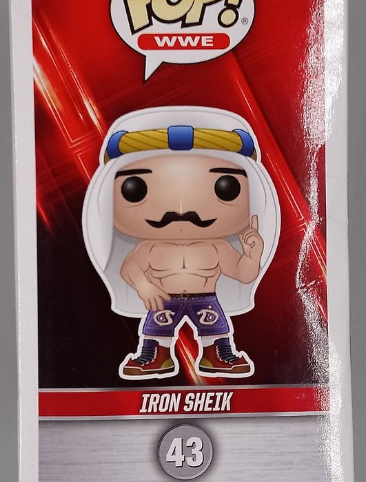 #43 Iron Sheik (Red Keffiyeh) - Chase Edition - WWE Box Damaged Funko POP